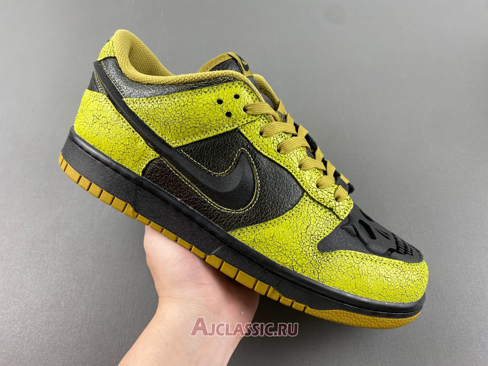 New Nike Dunk Low "Halloween" HV6103-300-2 Shoes
