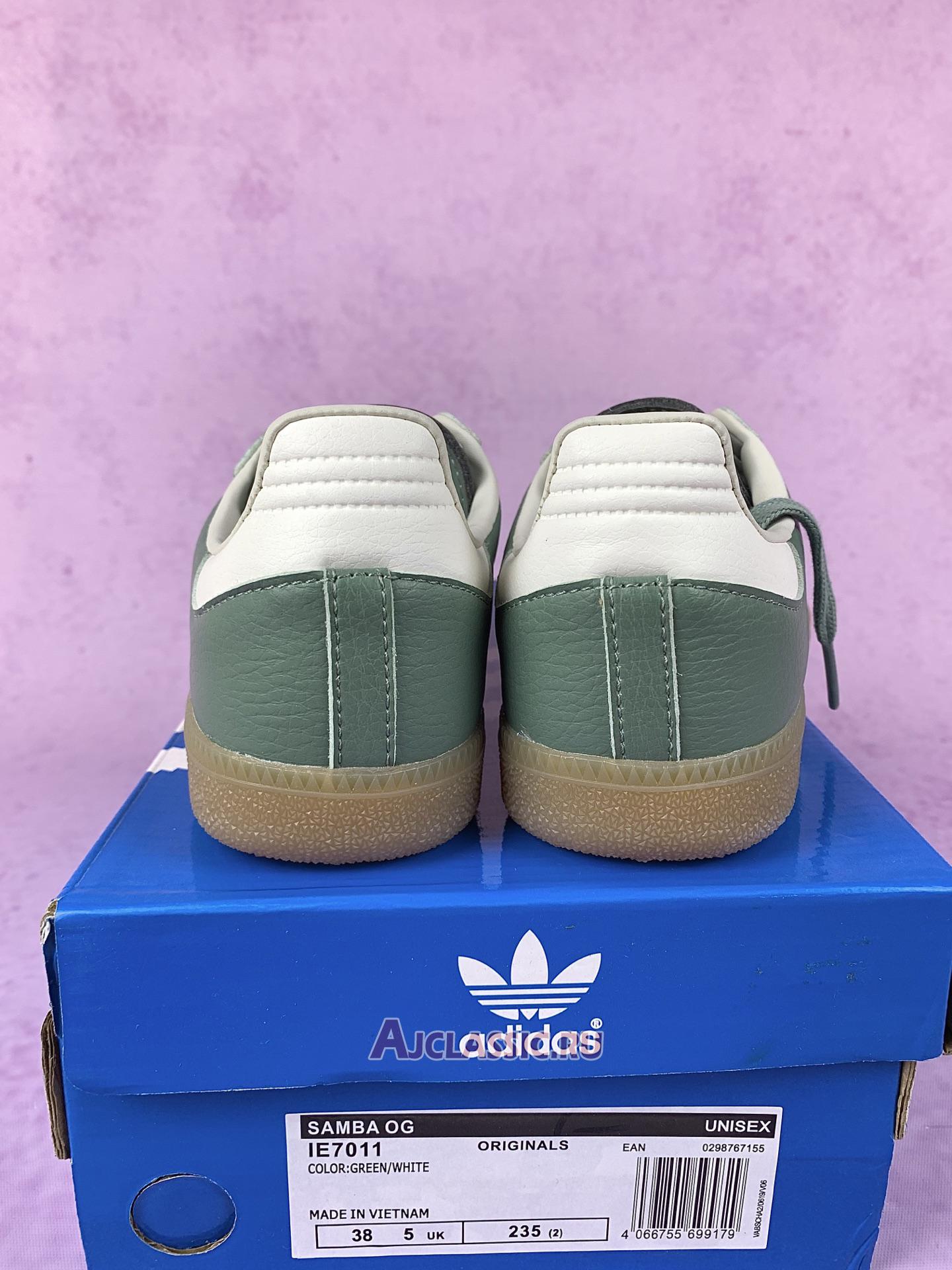 New Adidas Samba OG "Silver Green Gum" IE7011 Shoes