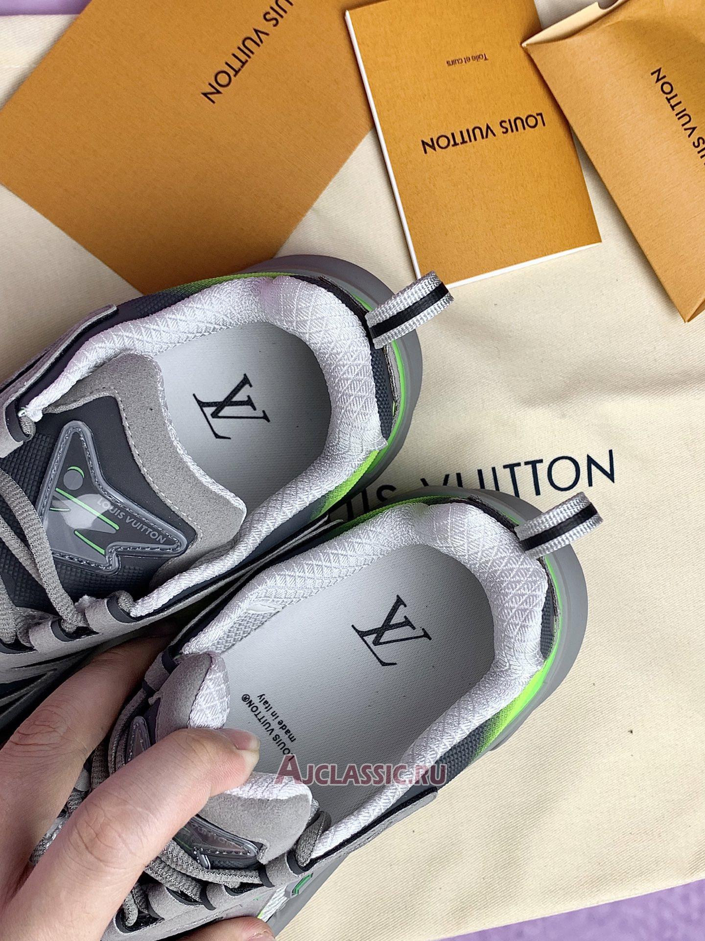 New Louis Vuitton LV Runner Tatic Sneaker "Grey Neon Green" 1ABLZ5-2 Shoes