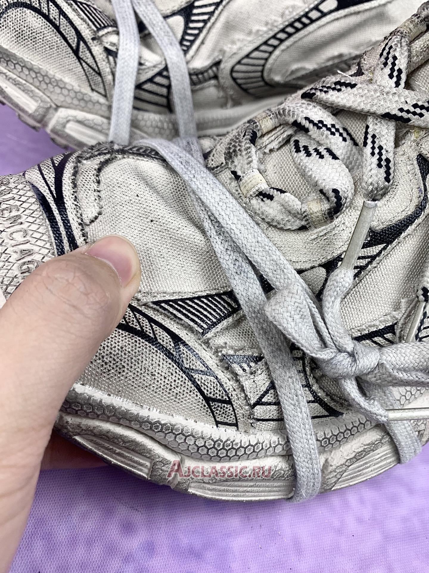 New Balenciaga 3XL Sneaker "Worn-Out Beige" 734734 W3XDC 2002 Shoes