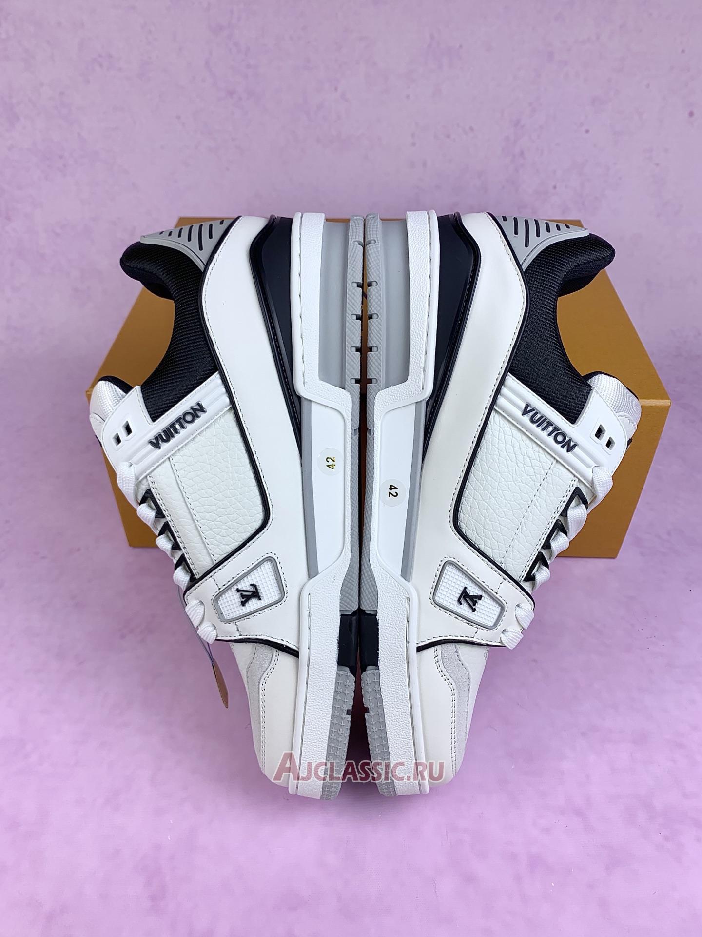 New Louis Vuitton LV Trainer Sneaker "Black White" 1AIJ49 Shoes