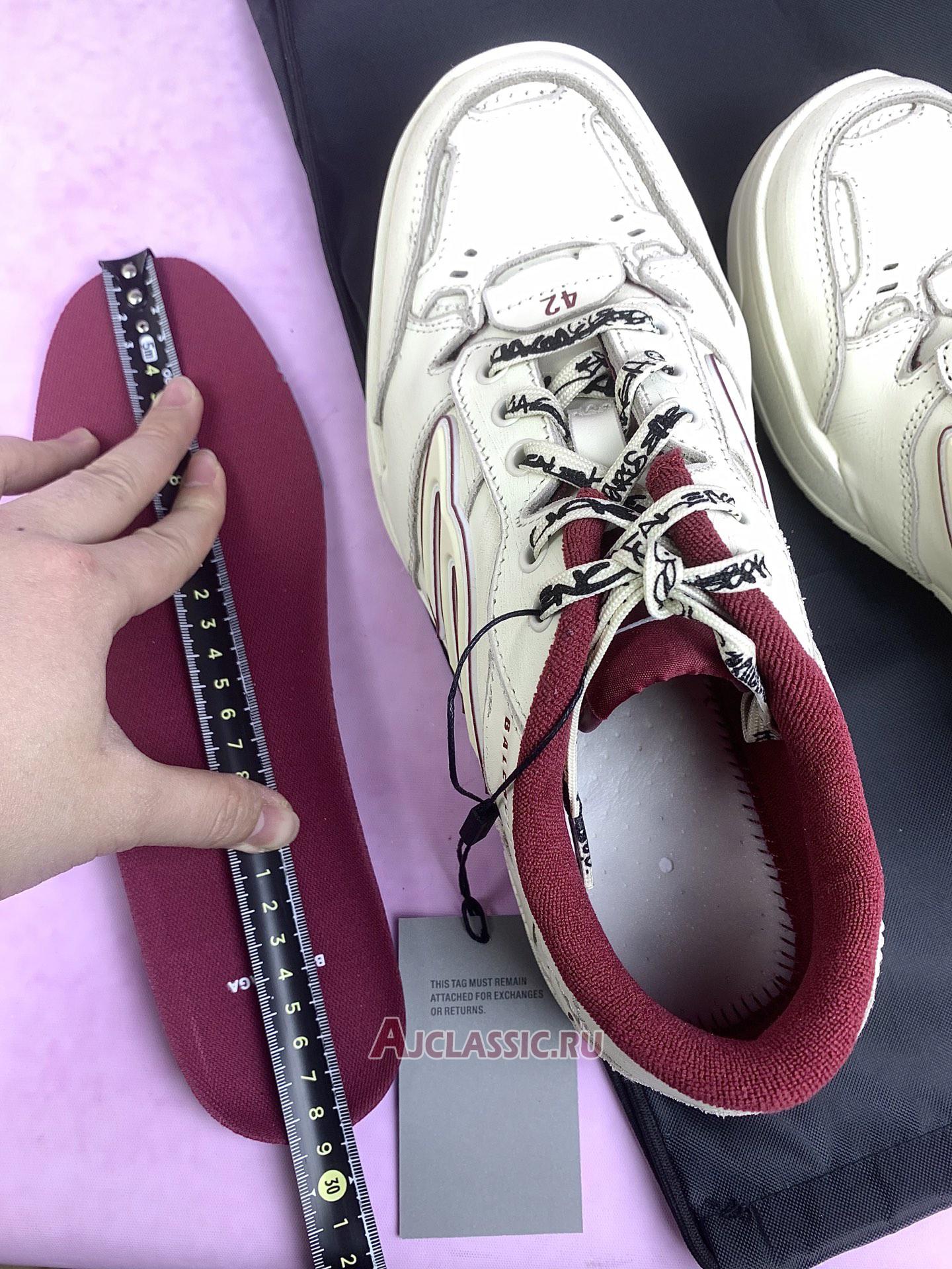 New Balenciaga Hamptons Medium Worn-Out "Off White Red" 841765 WCURS 9960 Shoes