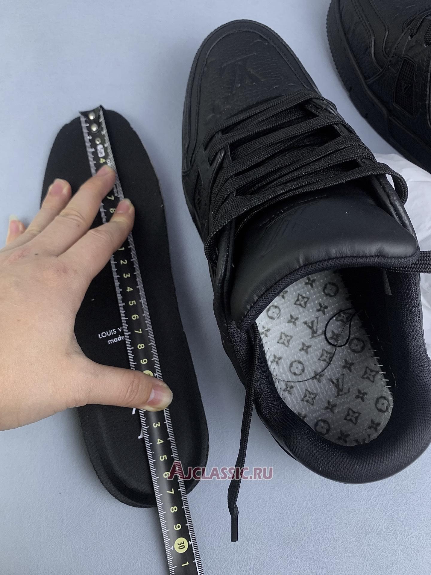 New Louis Vuitton LV Trainer Sneaker "Black Monogram-Embossed" 1A7WET Shoes