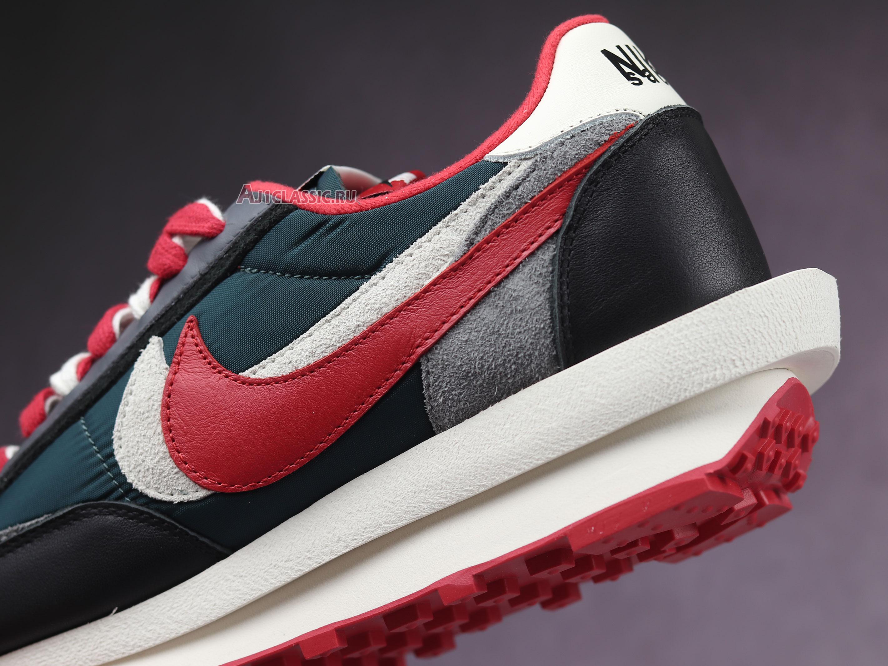 New Sacai x Undercover x Nike LDWaffle "Midnight Spruce University Red" DJ4877-300 Shoes