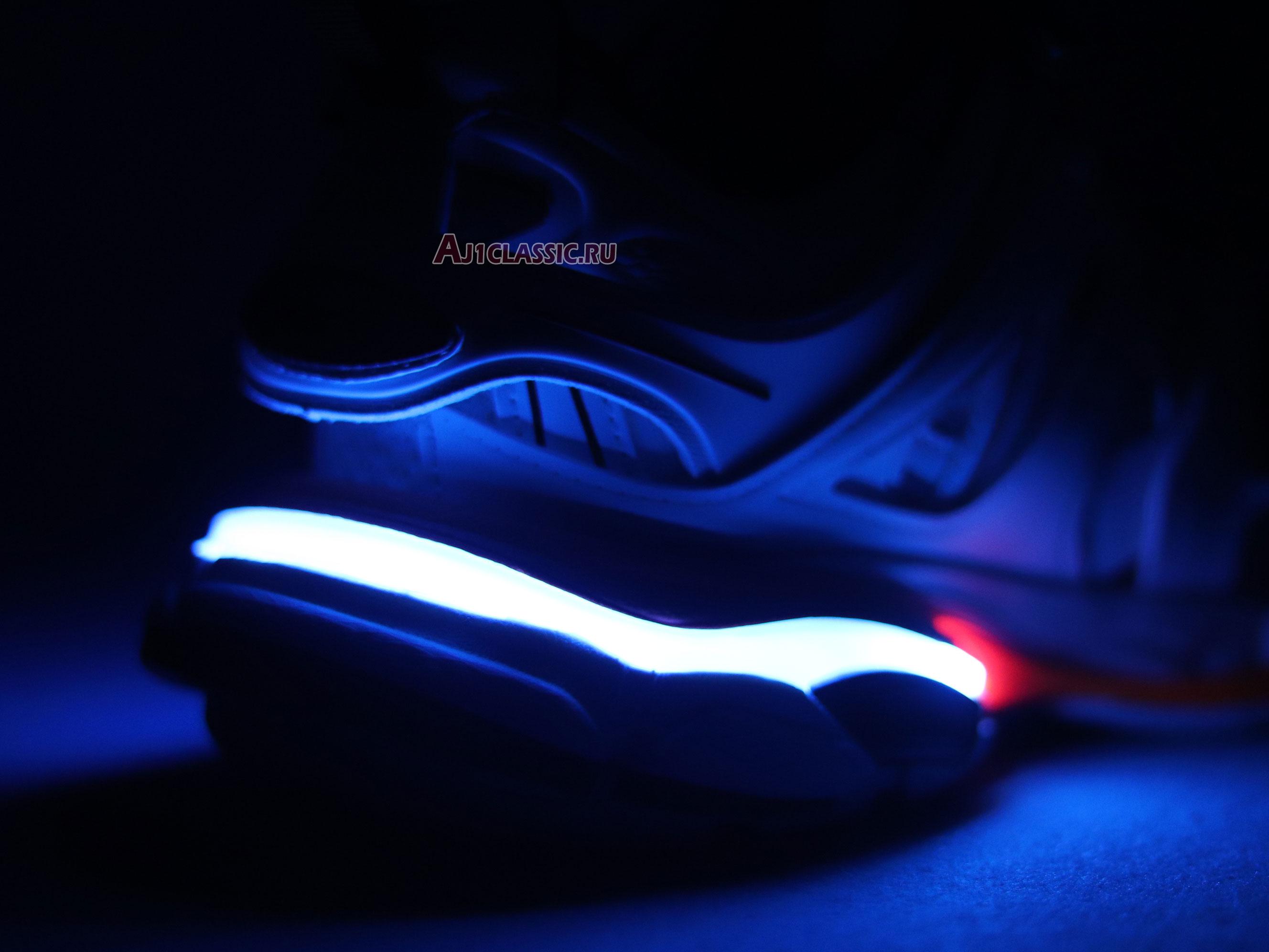 Balenciaga Track Trainer White Orange 542436 W1GB1 9059 White/Orange Sneakers Balenciaga Track Trainer White Orange 542436 W1GB1 9059 White/Orange Sneakers