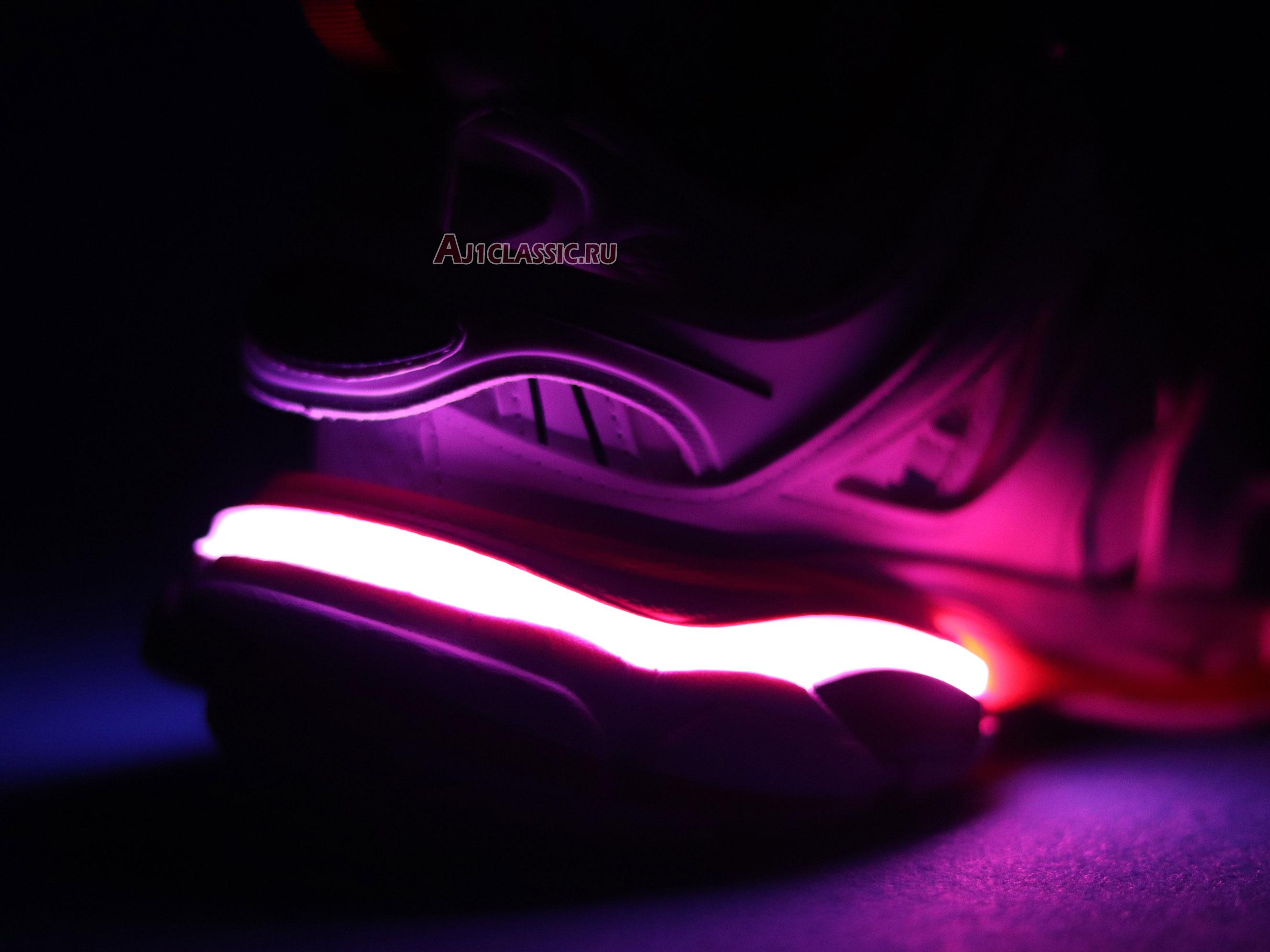 Balenciaga Track Trainer White Orange 542436 W1GB1 9059 White/Orange Sneakers Balenciaga Track Trainer White Orange 542436 W1GB1 9059 White/Orange Sneakers