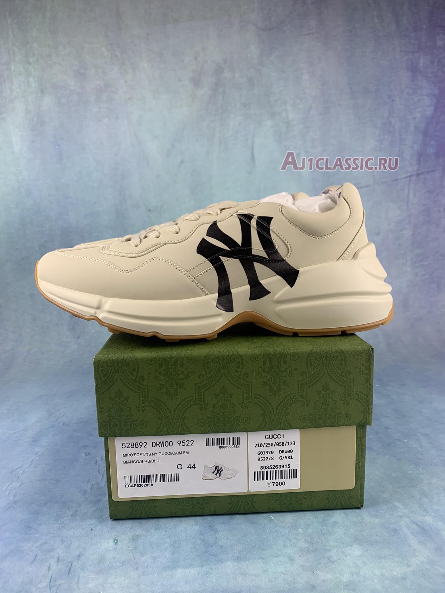 Gucci Rhyton Leather Sneaker NY Yankees 548638 DRW00 9022 White/Black Sneakers Gucci Rhyton Leather Sneaker NY Yankees 548638 DRW00 9022 White/Black Sneakers
