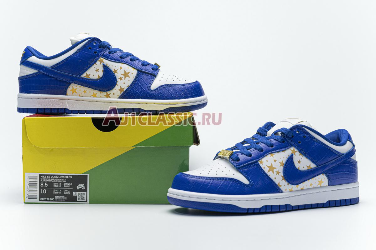 Supreme x Nike Dunk Low OG SB QS Hyper Royal DH3228-100 White/Metallic Gold/Hyper Blue Sneakers Supreme x Nike Dunk Low OG SB QS Hyper Royal DH3228-100 White/Metallic Gold/Hyper Blue Sneakers
